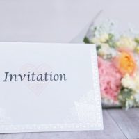 結婚式の招待状の返信の催促をした話。メールの文面も紹介。